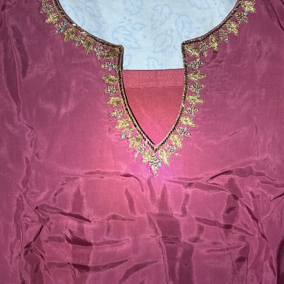 Indian wear (salwaar kameej) - Picture 2 of 6